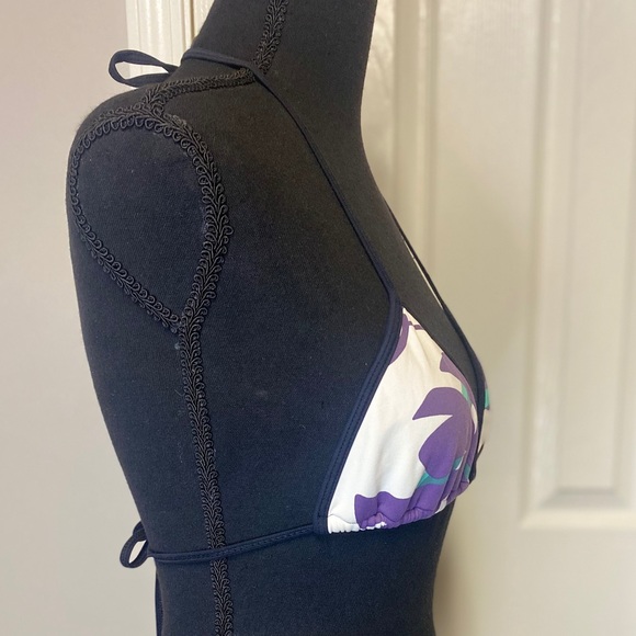 Bikini Top With Matching Wrap - Picture 8 of 13